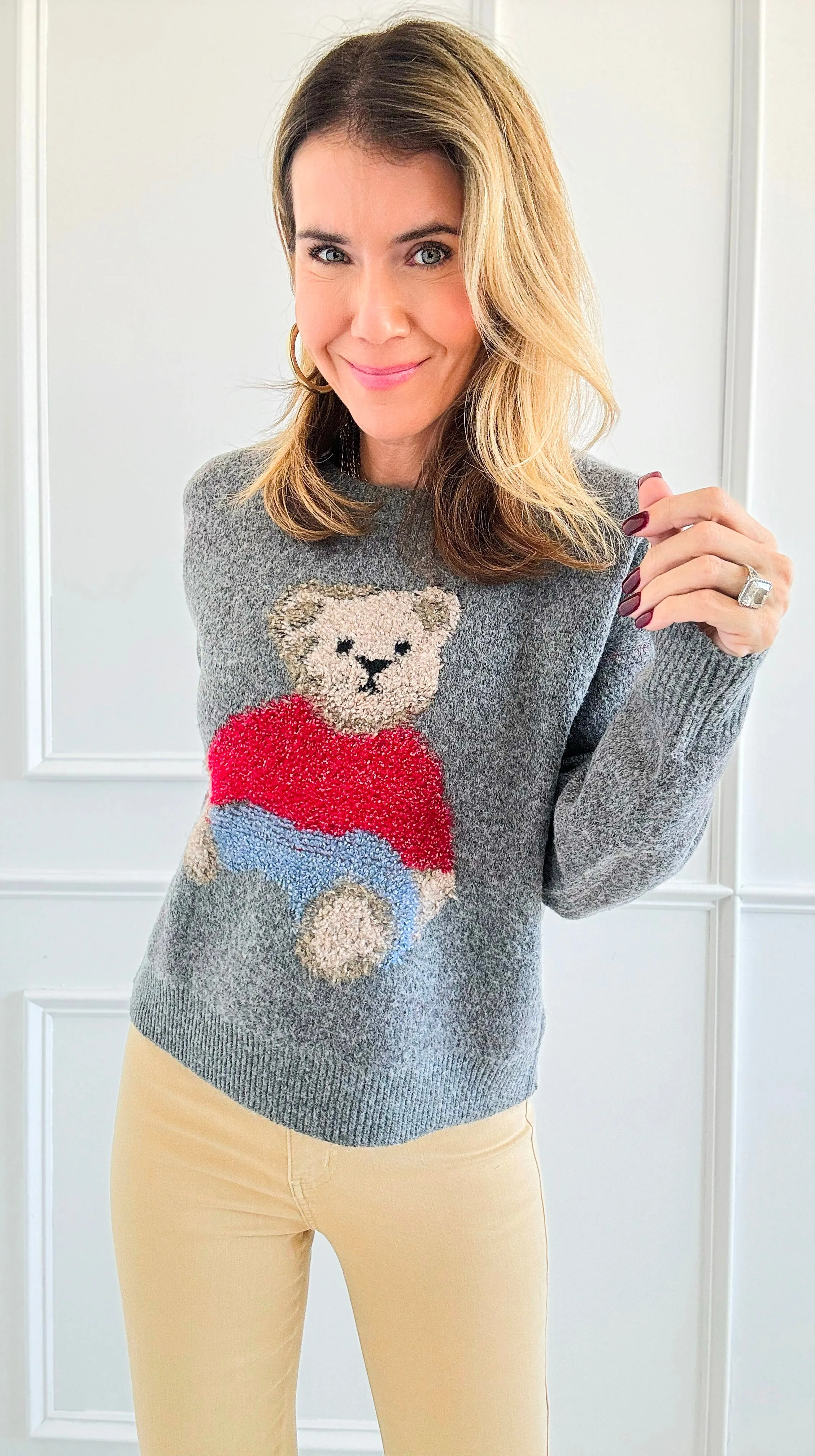 Cozy Bear Knit Sweater - Grey