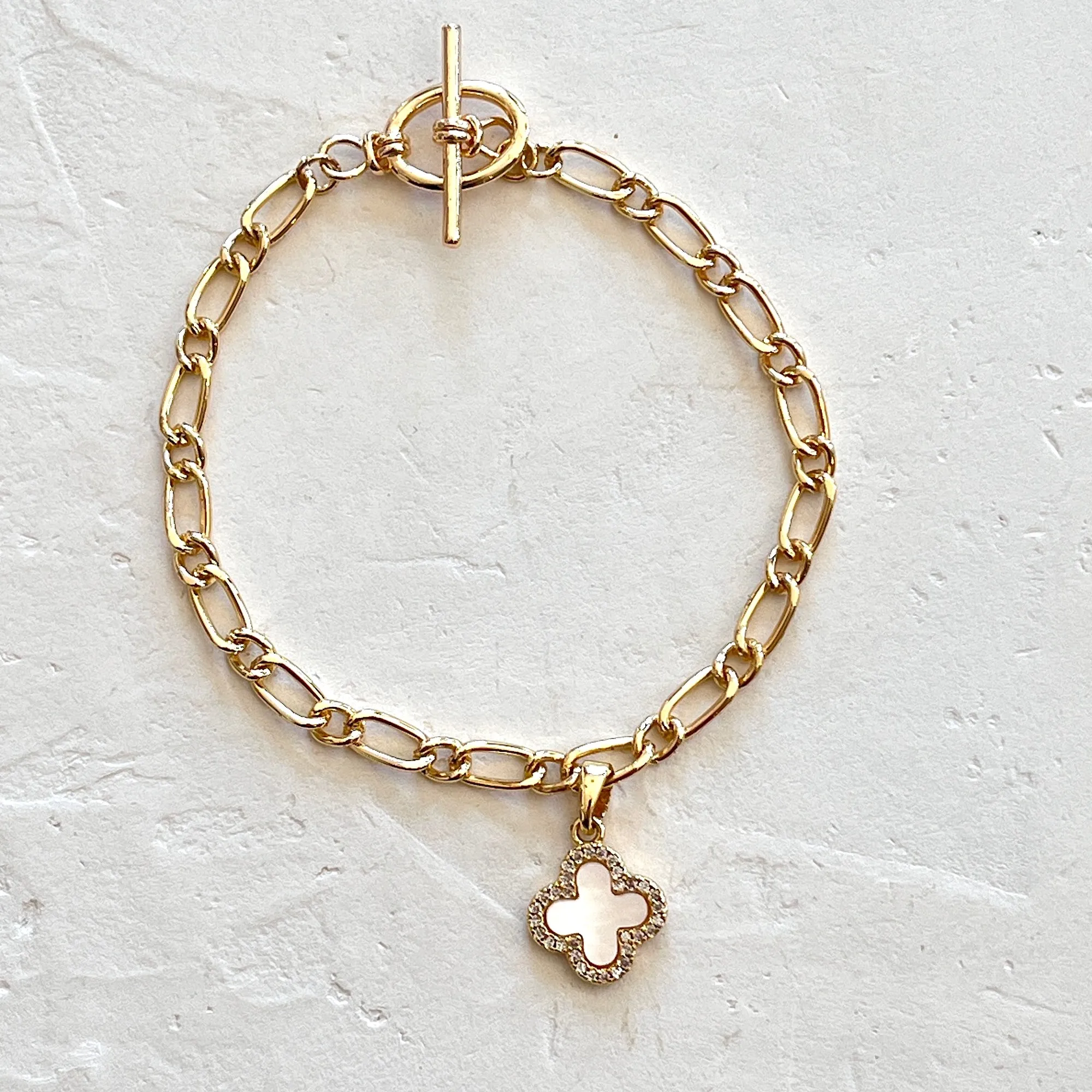 Modern Twist Clover Bracelet