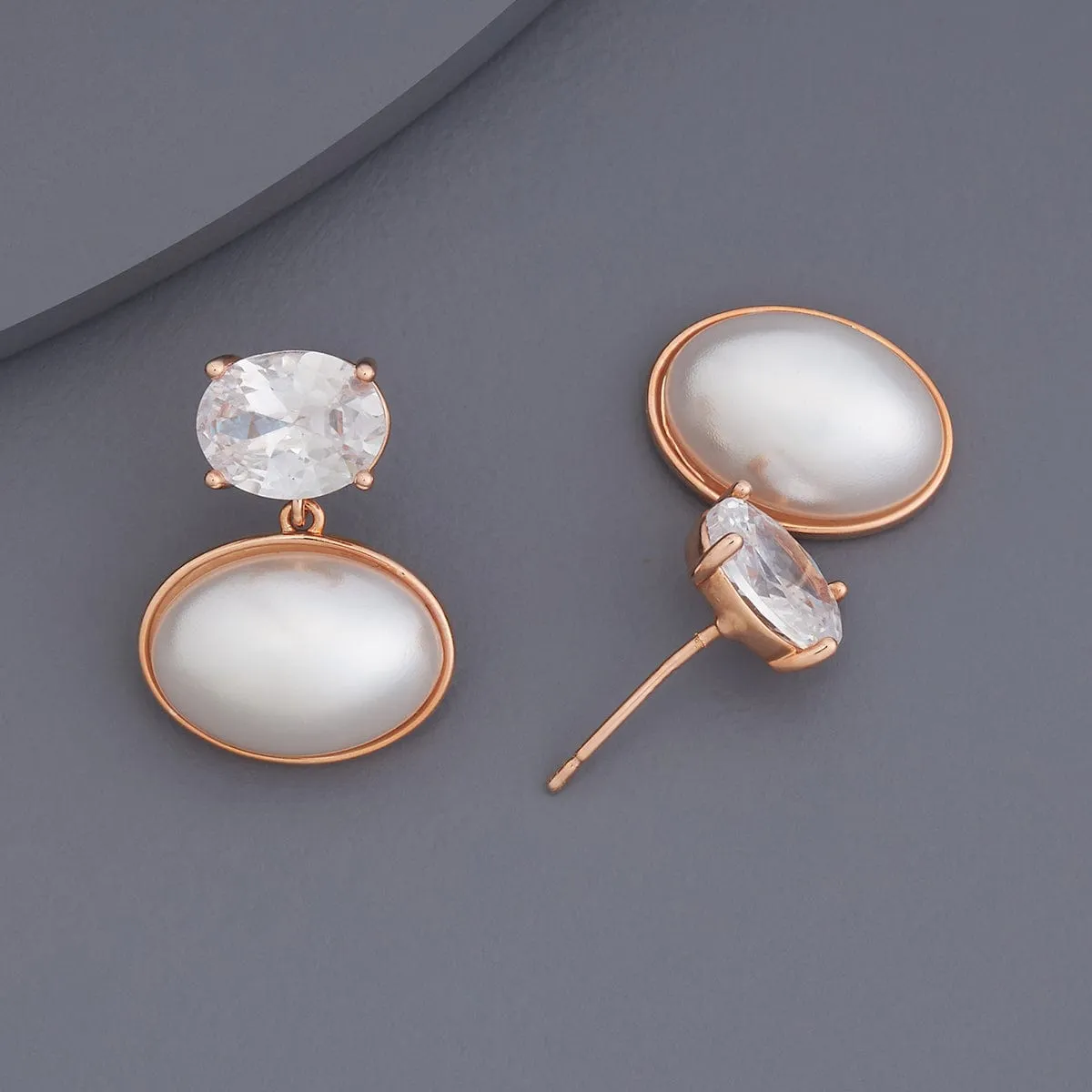 Trendy Earring 171917