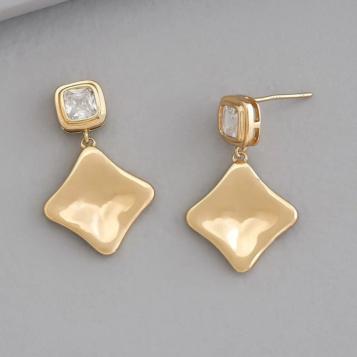 Trendy Earring 171978