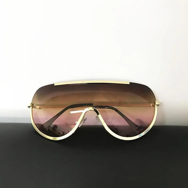 Trendy Shield Feminine Sunglasses