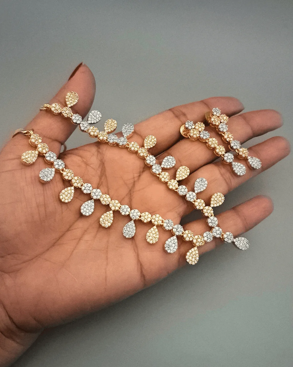 Zevarly Navya Appealing Officewear Necklace Set